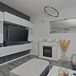 Apartment Anachi