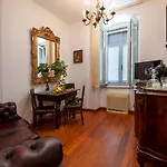 Royal Heritage Apartment In Split Center