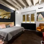 Booza 69 Luxury Rooms