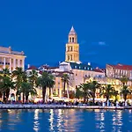 In Drift App 20 M From The Beach In Stobrec - Split