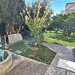 Apartment Lamante