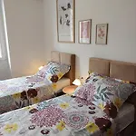 Beach Apartment Lana