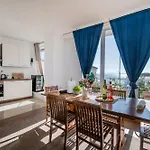 Split Sea View Centar Xxl