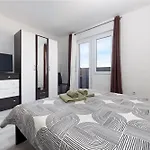 Apartment Kokolo With Sea View