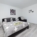 Apartment Kokolo With Sea View