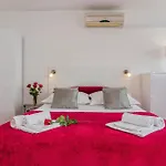 Beach Split Apartments