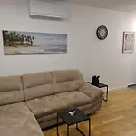 Luxury Apartment Petra