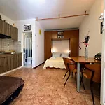 Grgur Studio Apartments Split