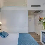Roko Luxury Rooms