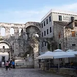 Borna And Franko Rooms Split City Centre