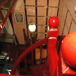 Apartment Paradiso