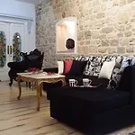 Apartment Papalic Palace