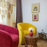 Romantic Luxury Rooms