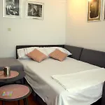 Apartment Marimar, Beachfront 1St Row
