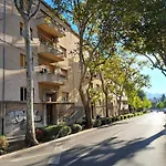 Emaus Garden - City Center & 2 Bth