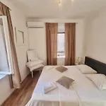 Palace Apartment