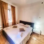 Palace Apartment
