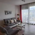 Apartment Holiday In Split, Near The Old Town, Three Rooms, Balcony, Garage