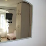 Diocletian Apartments & Rooms