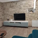 Apartment Dvor