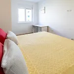 Apartment Metropolis Split