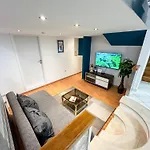 Studio Apartman Leo