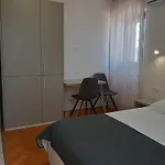 Marjan Apartment & Rooms