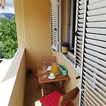 Apartment Gsk Split