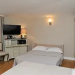 The Duke Luxury Rooms