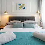 Studio Apartment Lemon & Sun