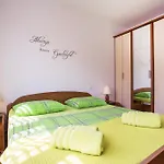 Apartments Zenta