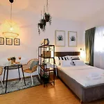 Apartments Toma