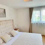 Apartment Matea