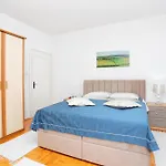 Apartments With Wifi Split - 16420