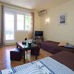 Apartments Beautiful Sandy Beach