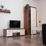Apartments & Rooms Toni