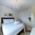 Via Porto Rooms