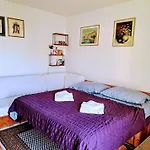 Apartment Vlatka