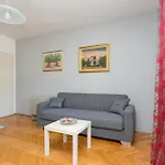 Apartments With Wifi Split - 21345