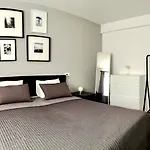 Nav Apartments