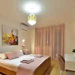 Apartment Buri