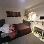 Split Studio Irisha
