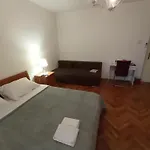 Damjan Rooms