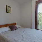 Large Stylish Apt Ankica,Free Public Parking