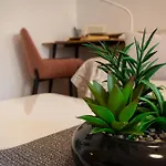 Large Stylish Apt Ankica,Free Public Parking