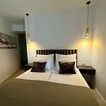 Mariani Luxury Rooms In Center