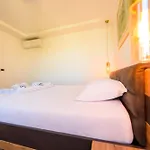 Luxury City Center Apartment