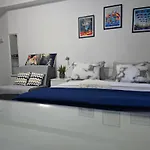 Nicky&Lucky Rooms