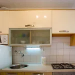 Apartment Aura