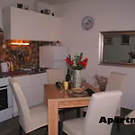 Sunshower Apartment And Studio